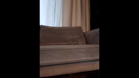 hank0009 online show from 02/20/26, 08:27
