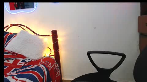 Hank online show from 03/02/25, 03:13