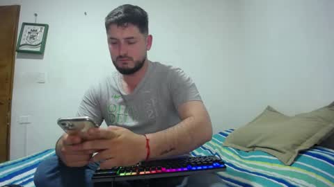 Snapshot of hankprettyboy chatting on 12/10/24, 10:58 HANK online show from 12/10/24, 10:58