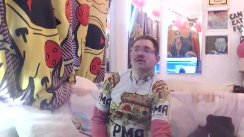 Snapshot of hankrams chatting on 03/08/26, 02:54 hank rams online show from 03/08/26, 02:54