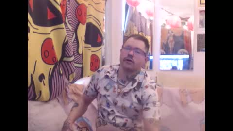 Snapshot of hankrams chatting on 03/23/26, 07:29 hank rams online show from 03/23/26, 07:29