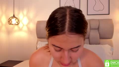 hanna__evans_ online show from 04/25/26, 10:51