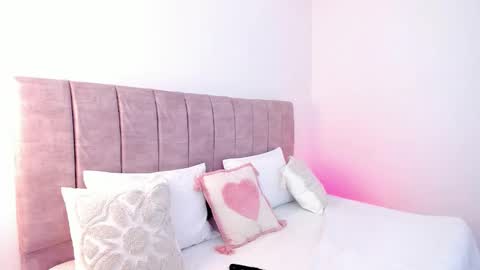 Snapshot of hanna_bunny15 chatting on 11/20/25, 10:09 hanna_bunny15 online show from 11/20/25, 10:09