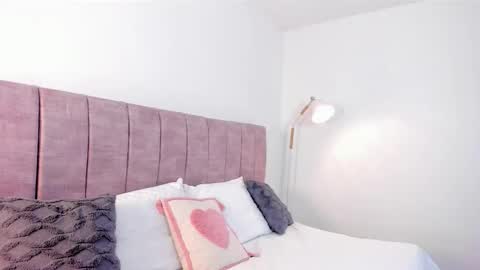 Snapshot of hanna_bunny15 chatting on 02/27/26, 09:48 hanna_bunny15 online show from 02/27/26, 09:48