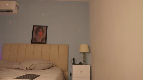 HANNA  online show from 01/10/25, 03:50