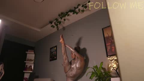 HANNA  online show from 09/24/25, 11:08