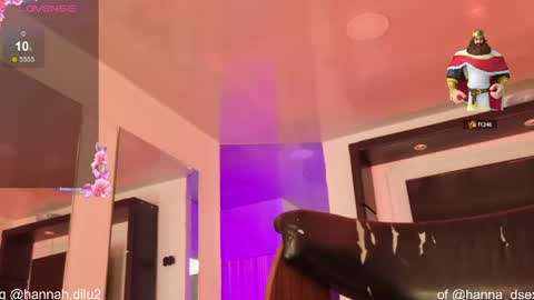 hannah dilau  online show from 04/30/26, 08:57