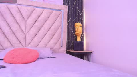 Hanna online show from 10/07/25, 09:23