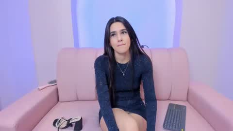 Snapshot of hanna_foxi chatting on 06/27/26, 12:10 Hanna Foxi online show from 06/27/26, 12:10