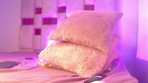 H A N A FOXX online show from 04/24/26, 02:58