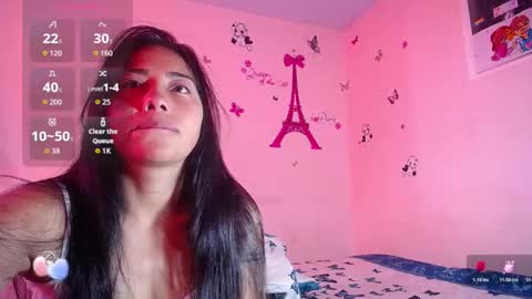 Snapshot of hanna_girl21 chatting on 10/17/25, 02:52 HANNA online show from 10/17/25, 02:52