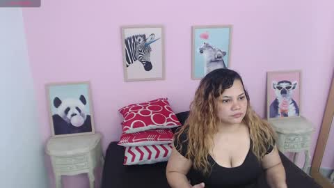 Snapshot of hanna_grray chatting on 02/24/25, 07:30 Hanna online show from 02/24/25, 07:30