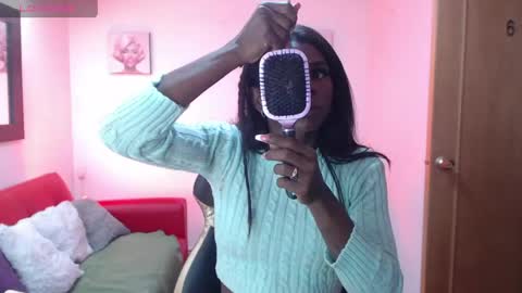 hanna_lamber online show from 04/24/26, 11:23