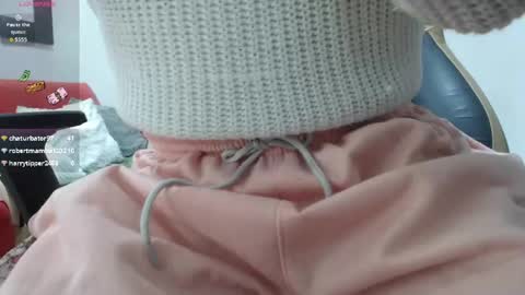 hanna_lamber online show from 05/01/26, 11:04