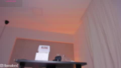 Hanna Lee online show from 04/24/26, 12:07