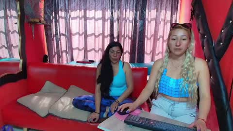 Snapshot of hanna_mature01 chatting on 02/01/25, 02:34 Hanna online show from 02/01/25, 02:34