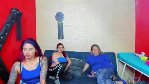 Snapshot of hanna_mature01 chatting on 10/03/25, 01:13 Hanna online show from 10/03/25, 01:13