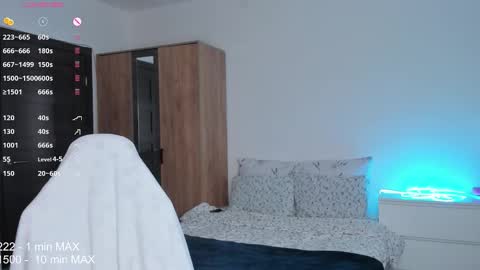 hanna montanas online show from 09/22/25, 01:13