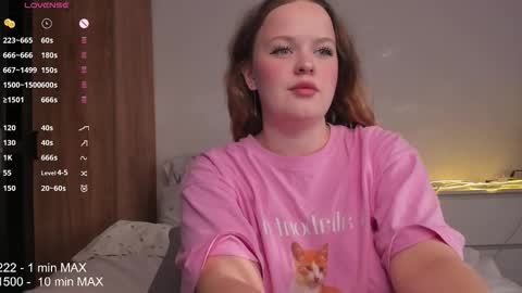 hanna montanas online show from 10/03/25, 02:03