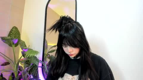 Snapshot of hanna_riu chatting on 05/18/26, 12:11 Hanna online show from 05/18/26, 12:11