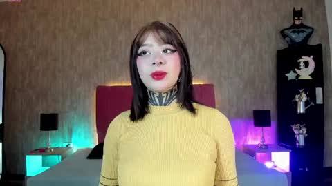 Snapshot of hanna_riu chatting on 07/17/26, 12:34 Hanna online show from 07/17/26, 12:34