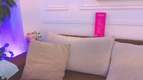 Snapshot of hanna_squirt_1 chatting on 07/28/26, 11:17 HANNA SOFIA online show from 07/28/26, 11:17