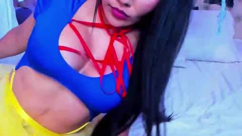 Snapshot of hannabruunn chatting on 10/26/25, 12:16 Hanna Brunn online show from 10/26/25, 12:16