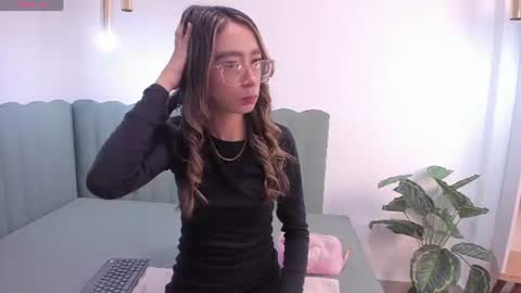 Snapshot of hannacarttier_ chatting on 06/20/26, 12:30 Hanna Carttier online show from 06/20/26, 12:30