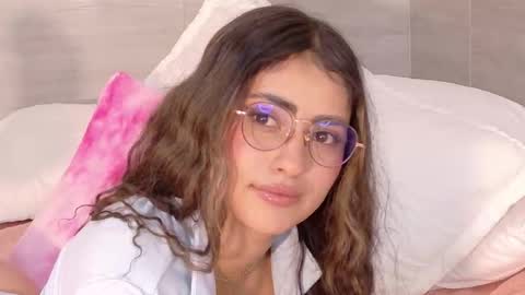 Hanna Connor online show from 10/19/25, 12:55