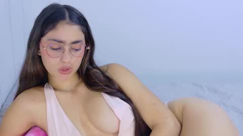 Hanna Connor online show from 12/18/25, 06:08