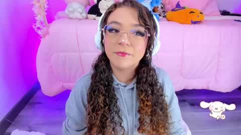 Snapshot of hannacutegod chatting on 01/13/26, 04:29 hannacutegod online show from 01/13/26, 04:29