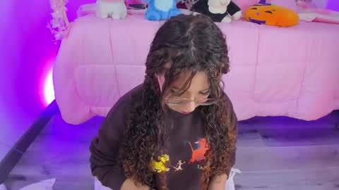 Snapshot of hannacutegod chatting on 02/04/26, 05:02 hannacutegod online show from 02/04/26, 05:02