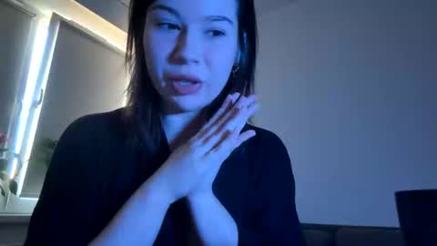Snapshot of hannah_allin chatting on 04/09/26, 01:16 Hannah Allin online show from 04/09/26, 01:16