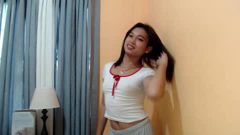 Alex online show from 10/02/25, 01:34