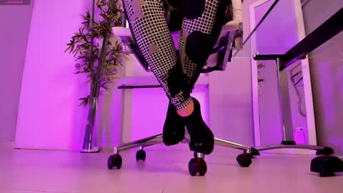 HANNAH HOWELL online show from 02/26/25, 09:42