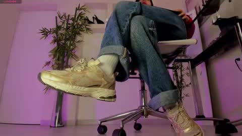 Snapshot of hannah_hcb chatting on 03/25/26, 09:37 HANNAH HOWELL online show from 03/25/26, 09:37