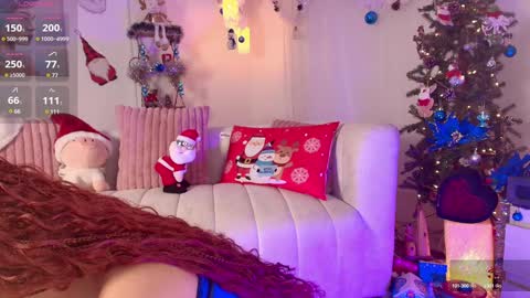 hannah_lovee online show from 12/12/24, 04:04