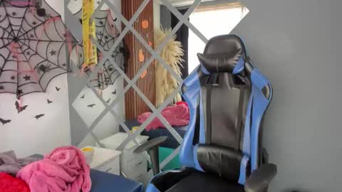 hannah online show from 11/04/25, 07:13