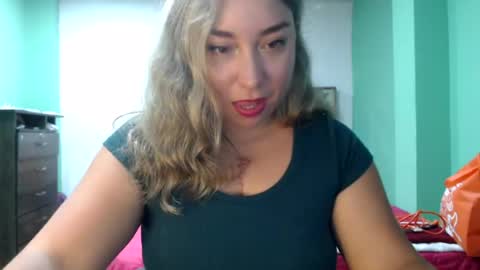 Snapshot of hannahevans2 chatting on 07/16/26, 08:26 hannahevans2 online show from 07/16/26, 08:26