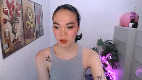 Snapshot of hannahforyou chatting on 05/03/26, 12:38 HANNAH online show from 05/03/26, 12:38
