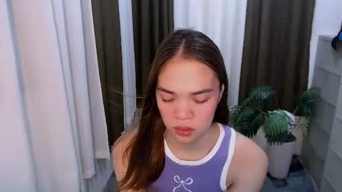 Snapshot of hannahforyou chatting on 05/16/26, 03:47 HANNAH online show from 05/16/26, 03:47