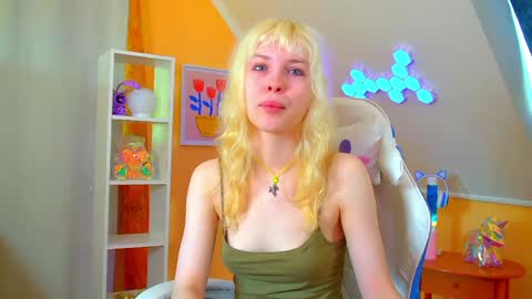 Hannah online show from 06/03/26, 06:16