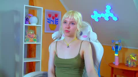 Hannah online show from 06/03/26, 03:39