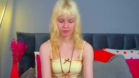 Hannah online show from 06/18/26, 09:14