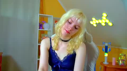 Hannah online show from 06/24/26, 06:23