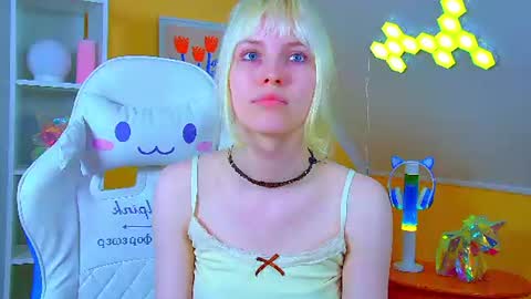 Hannah online show from 07/12/26, 06:21
