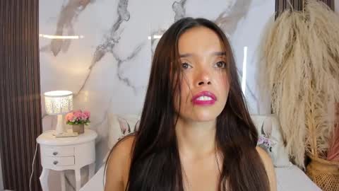 Snapshot of hannahill69 chatting on 04/17/26, 05:10 Hannahill69 online show from 04/17/26, 05:10