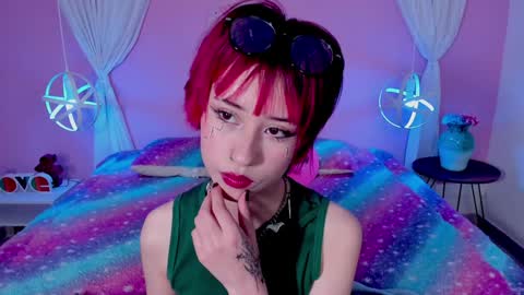 Hannah online show from 01/24/25, 12:20