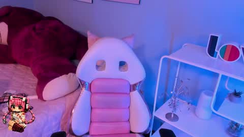 Hannah online show from 06/18/26, 12:20
