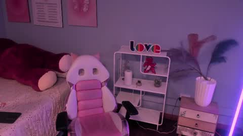 Hannah online show from 06/29/26, 12:16